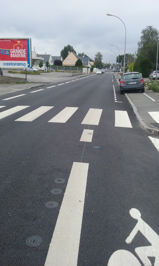 avenue paquelais bande cyclable